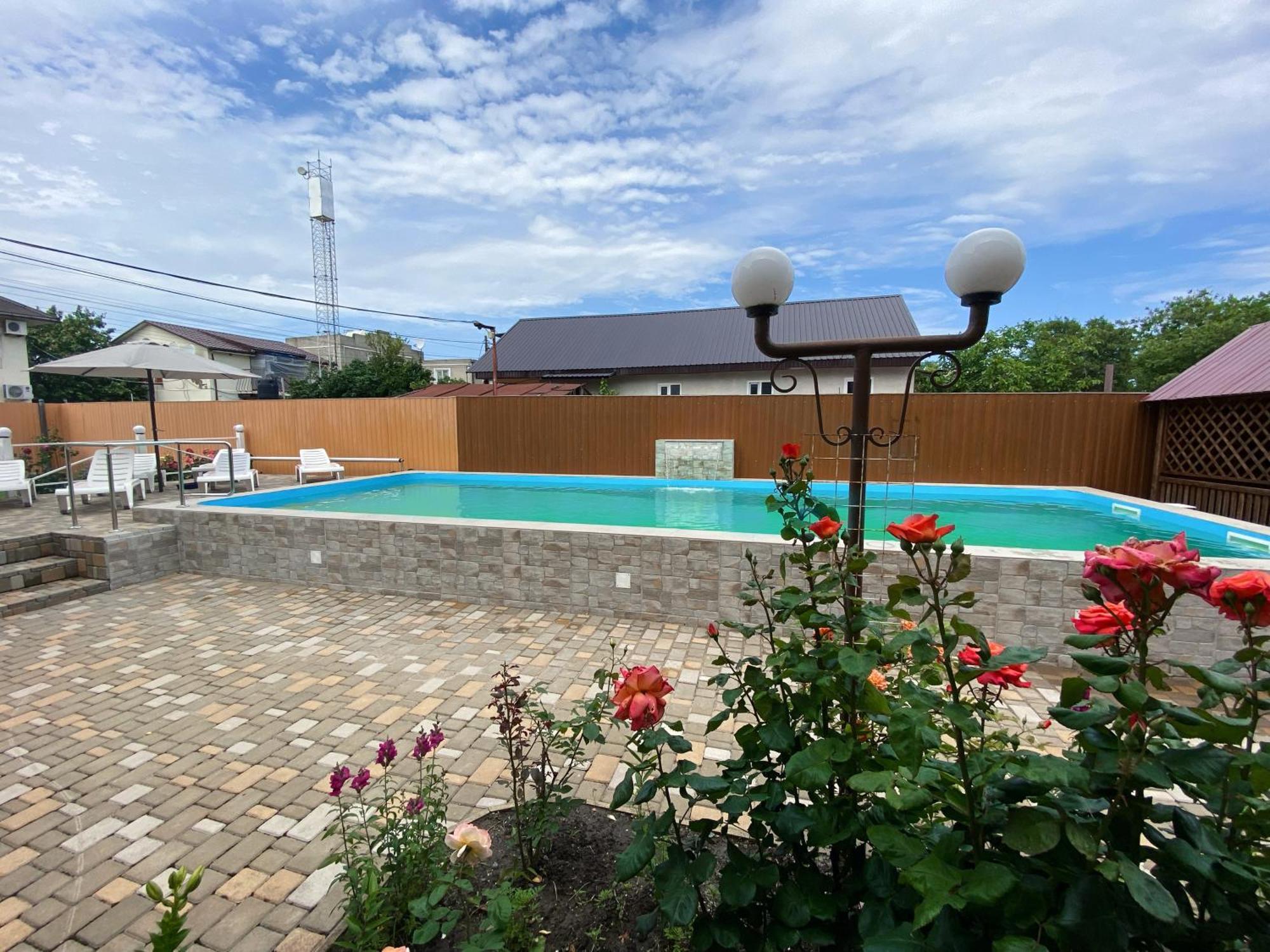 Solnechnaia Dacha Aparthotel ซาโตกา ภายนอก รูปภาพ