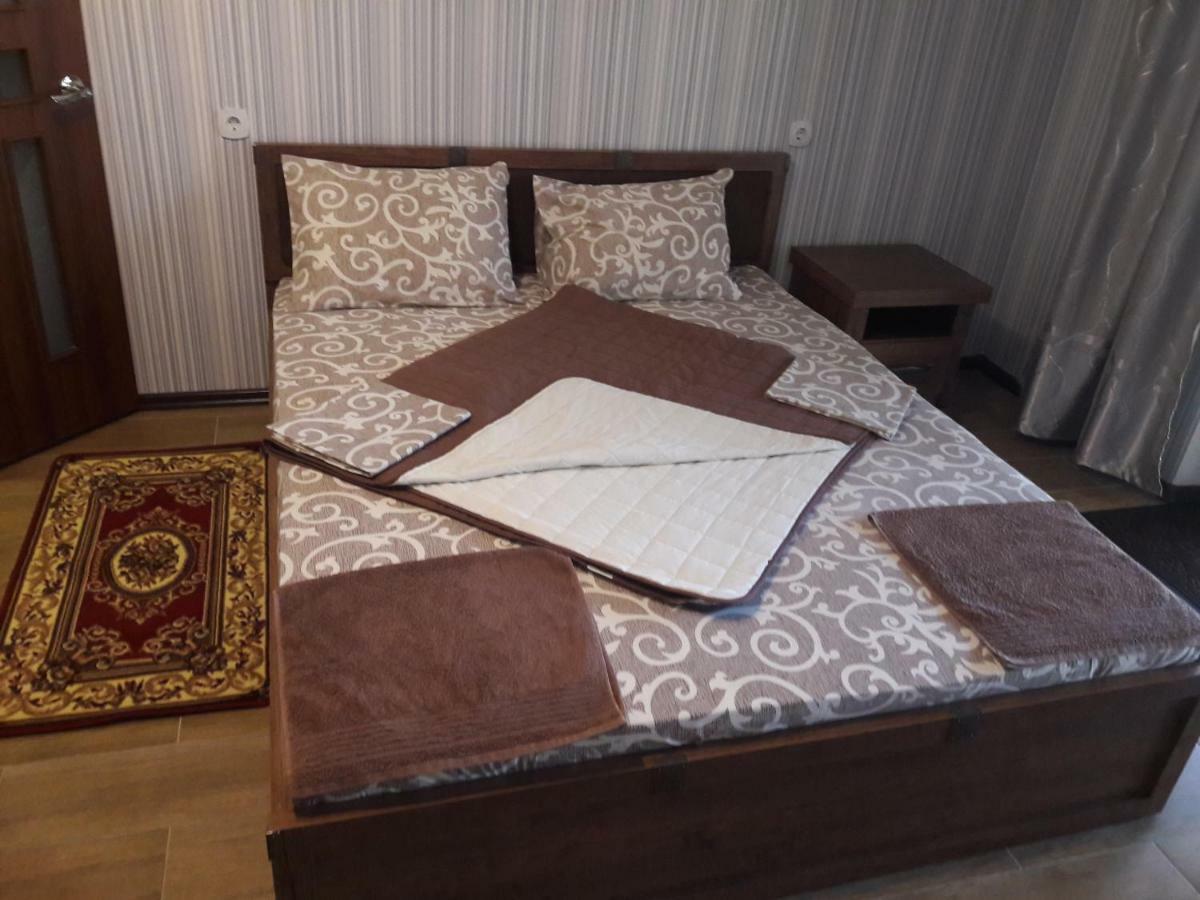 Solnechnaia Dacha Aparthotel ซาโตกา ภายนอก รูปภาพ