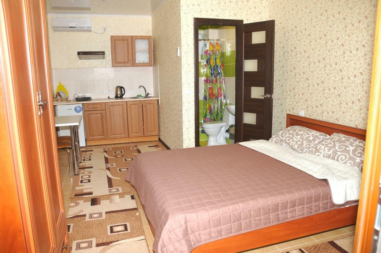 Solnechnaia Dacha Aparthotel ซาโตกา ภายนอก รูปภาพ