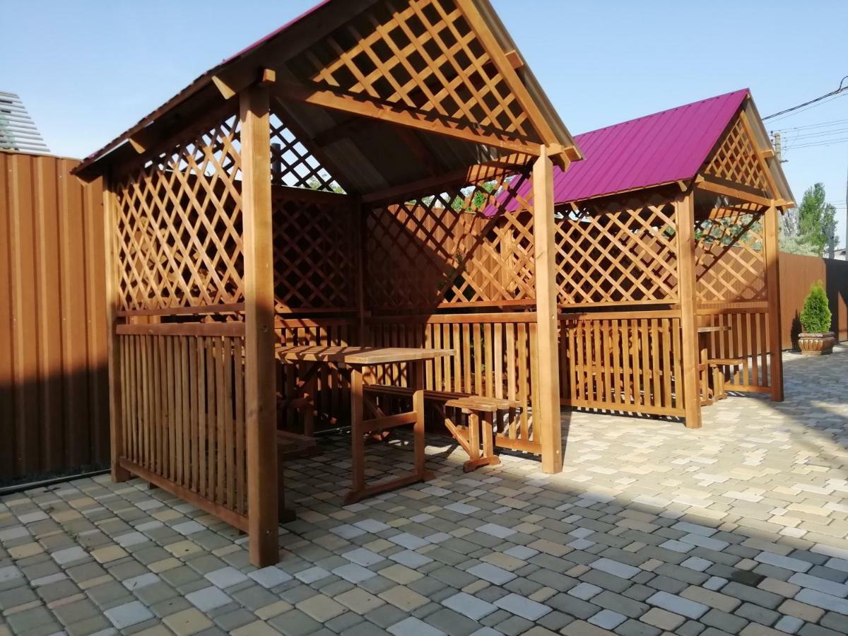 Solnechnaia Dacha Aparthotel ซาโตกา ภายนอก รูปภาพ