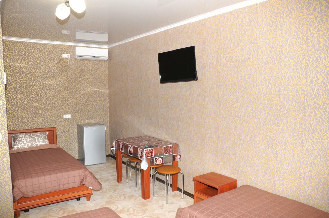 Solnechnaia Dacha Aparthotel ซาโตกา ภายนอก รูปภาพ