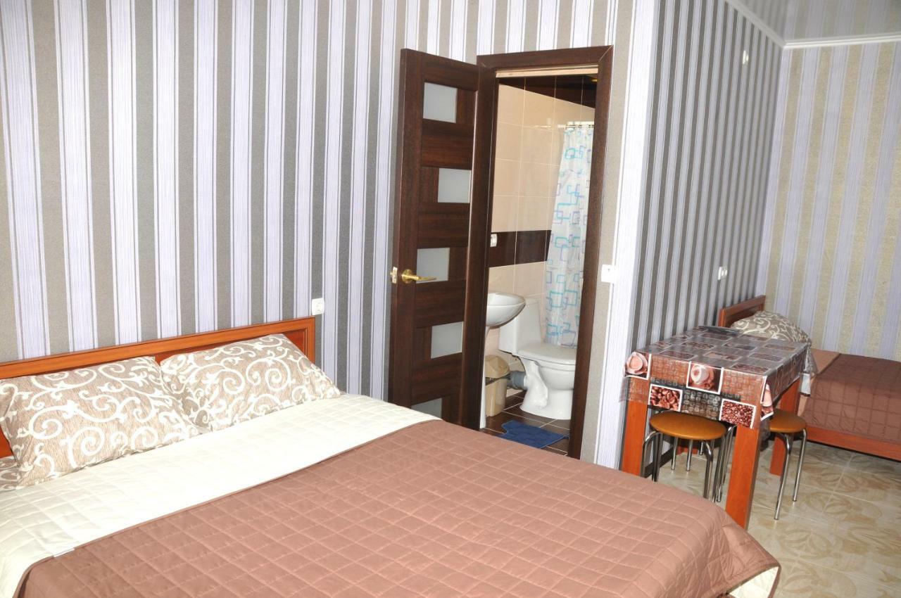 Solnechnaia Dacha Aparthotel ซาโตกา ภายนอก รูปภาพ